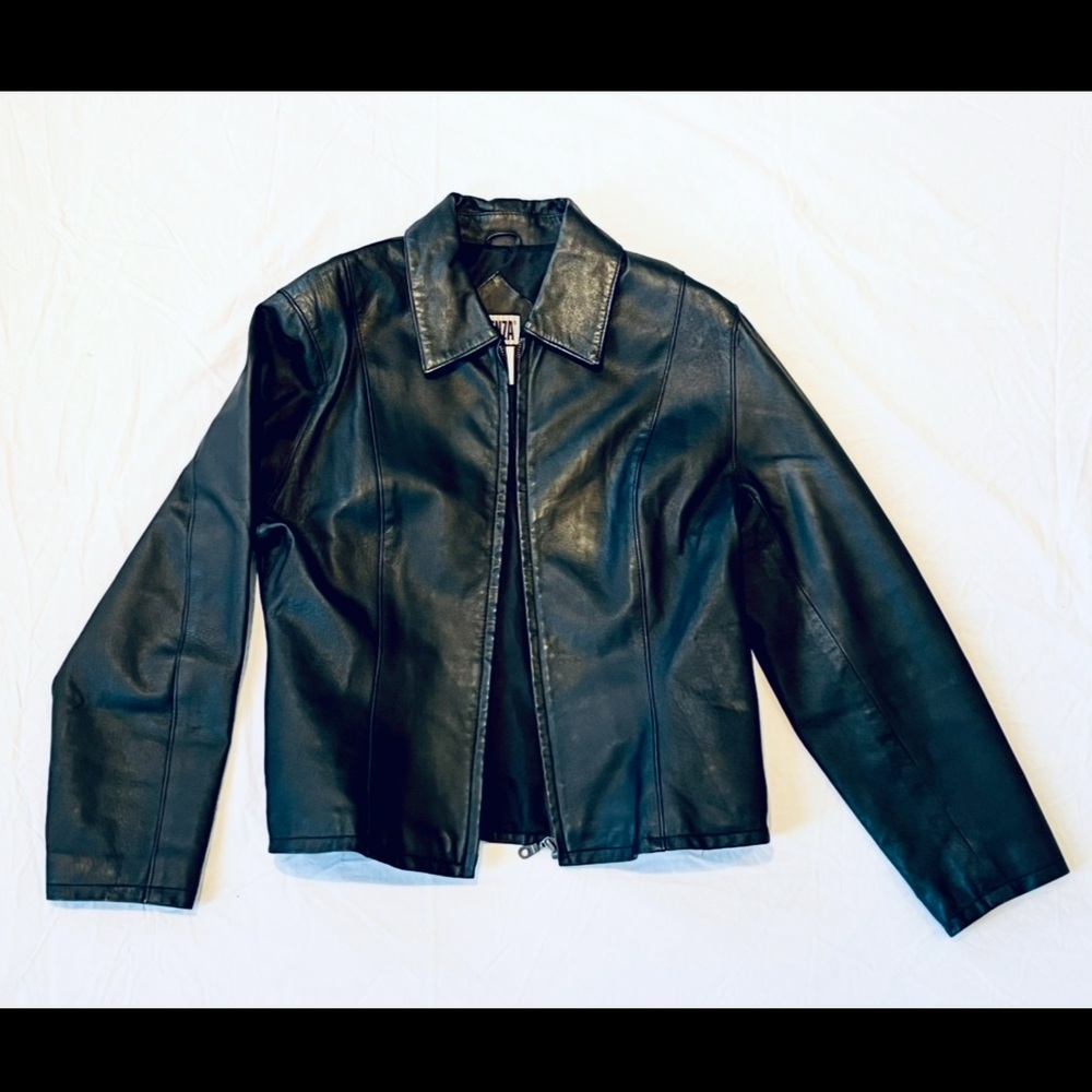 Forenza Sleek Black Leather Jacket